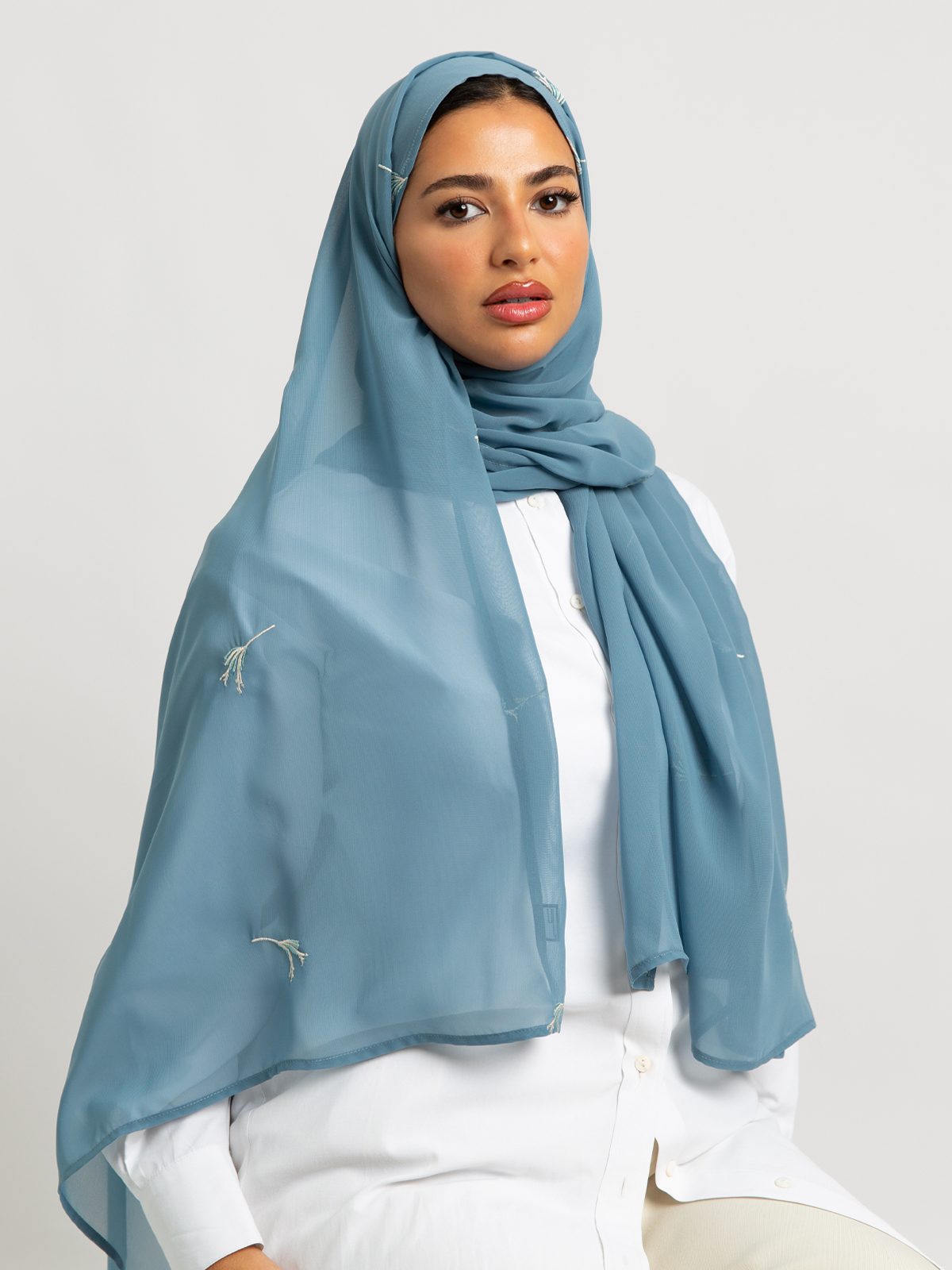 Dusty Blue Powder Flower Laser Tarha