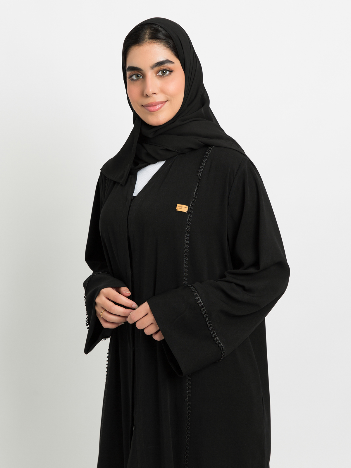 Black Qitan Closed Practical Abaya