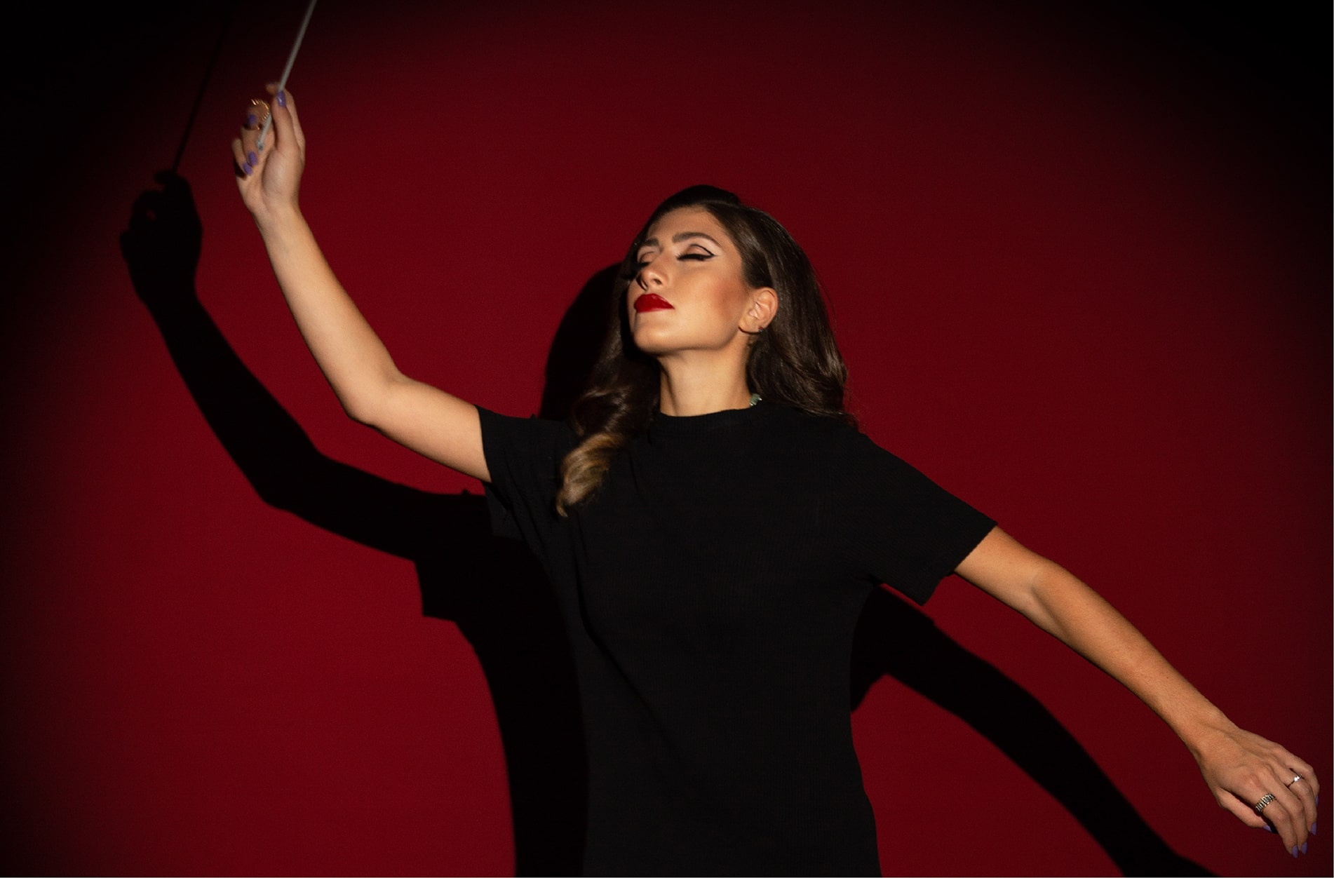 هي حياة واحدة.. اعزفي أغانيها! 